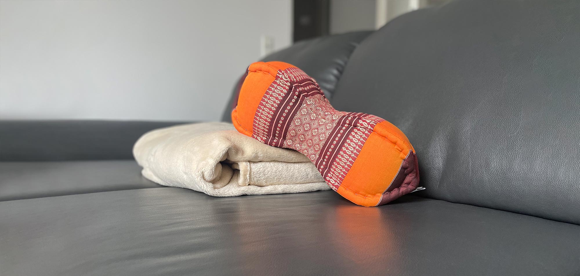 Background image for Coussin papaye