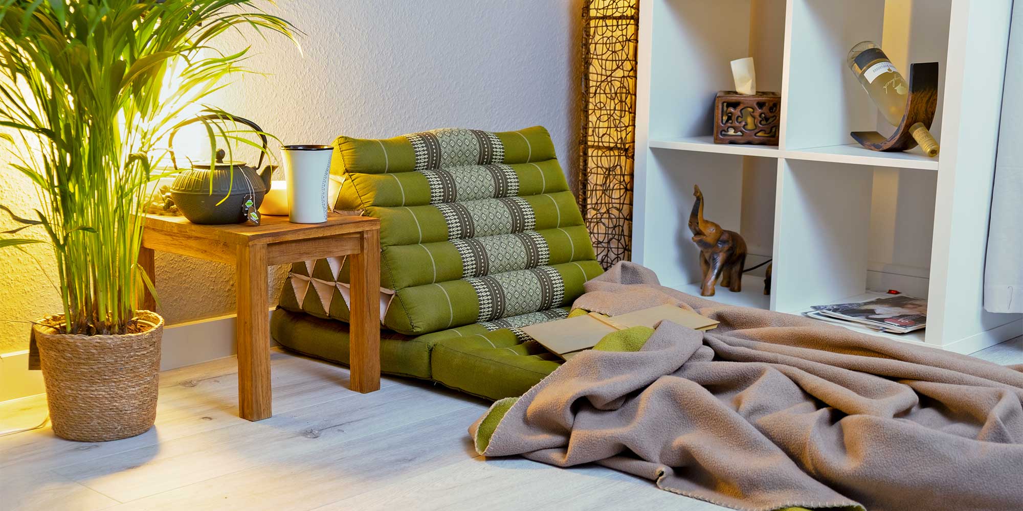 Background image for À la maison