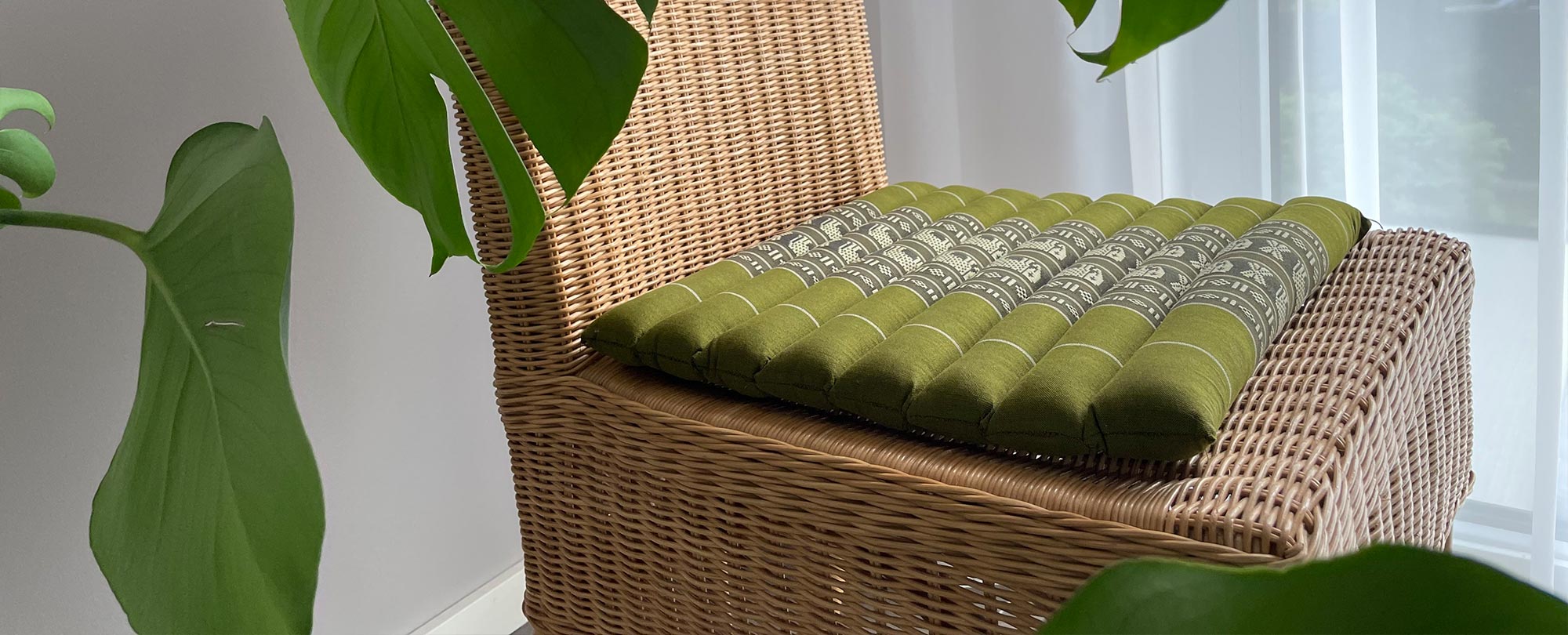 Background image for Coussin surpiqué 35 cm