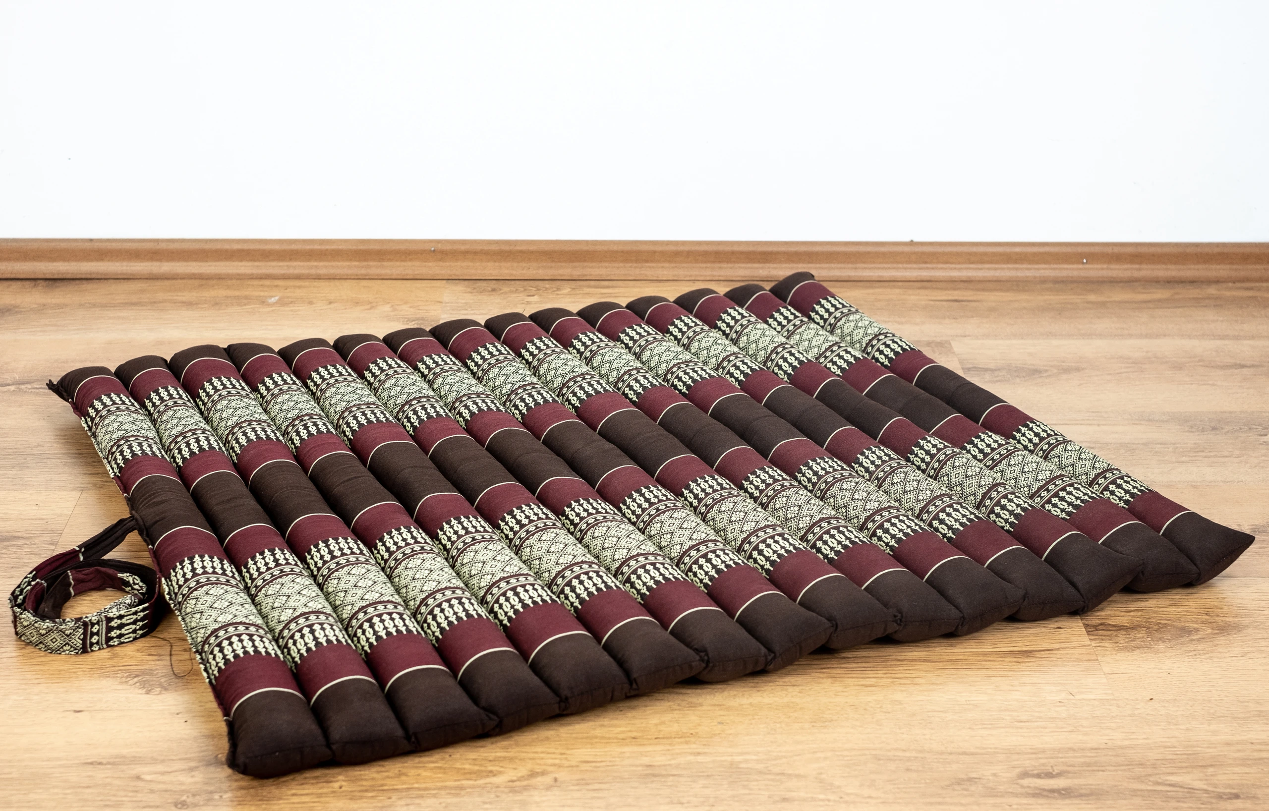 Coussin surpiqué en kapok 75 cm